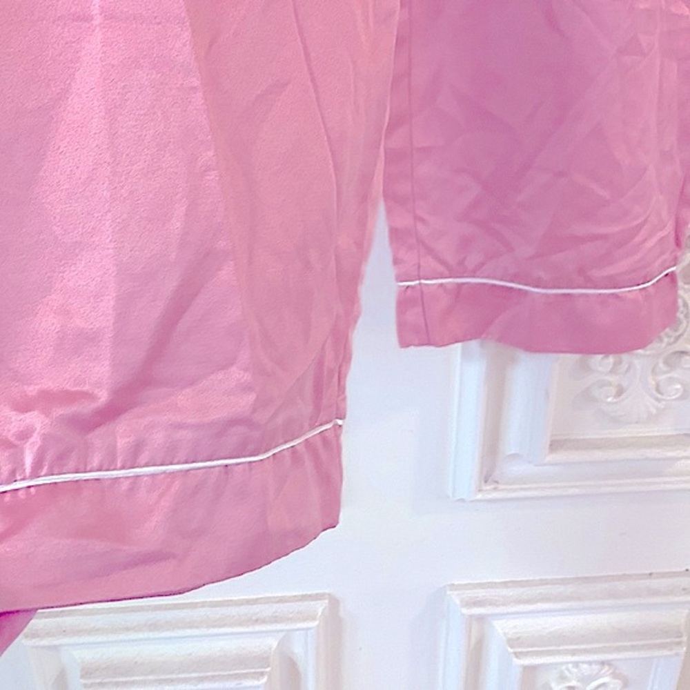 Lovely & Elegant; Ladies 2pc Long PJโs Pajamas Set/Lounge Wear Glam Comfy
Mauve - Picture 9 of 16